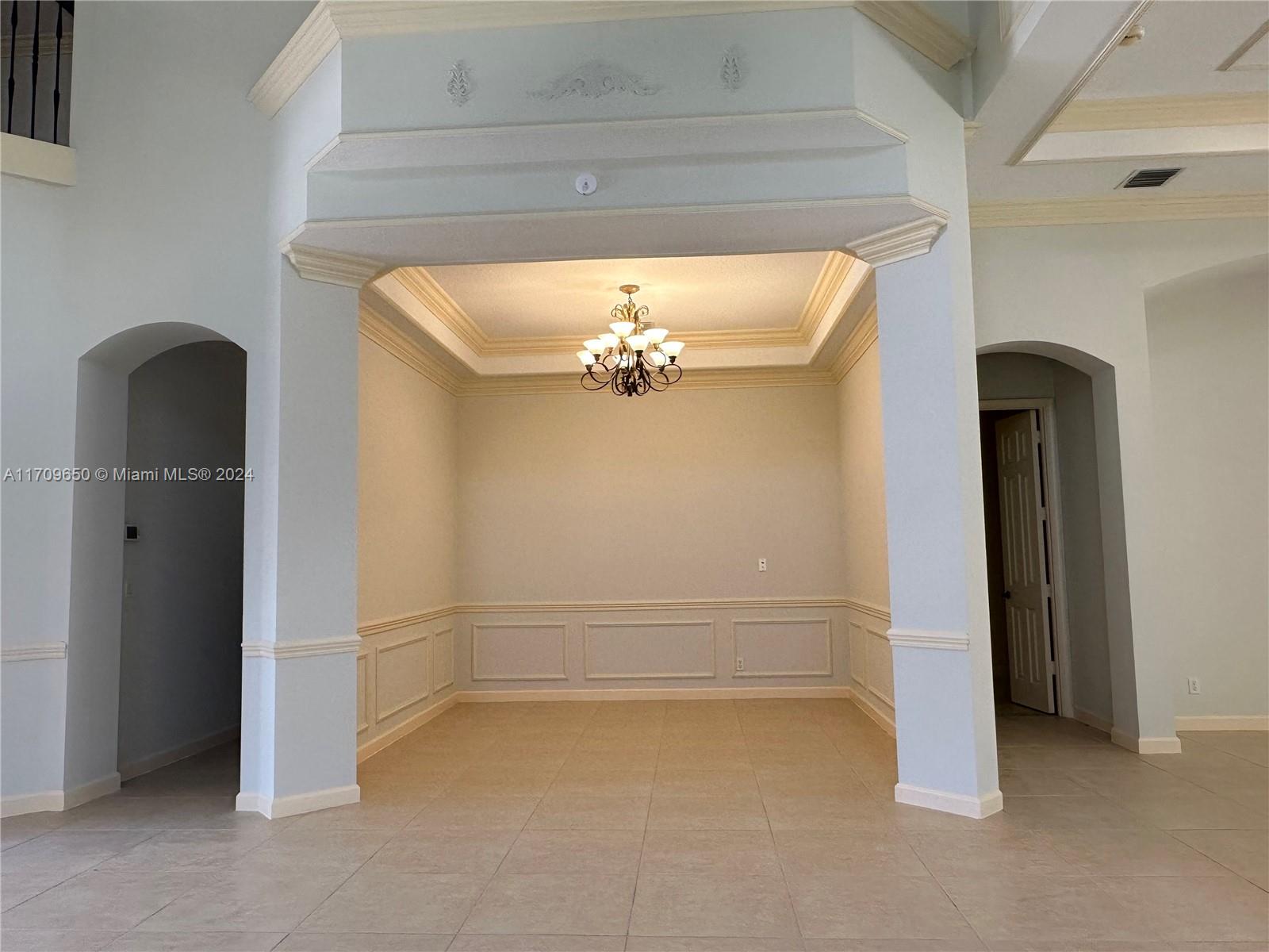 MIRASOL PAR 23 - Residential Lease