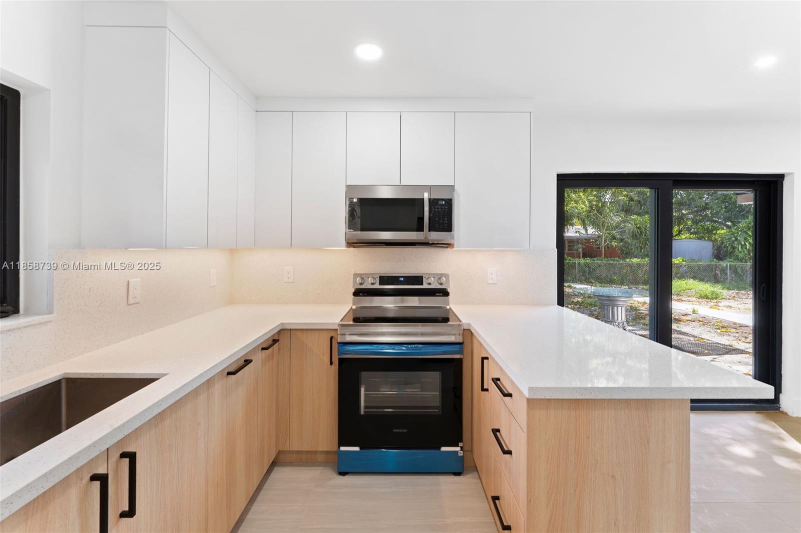 CAROL CITY 1 ST ADDN - Residential