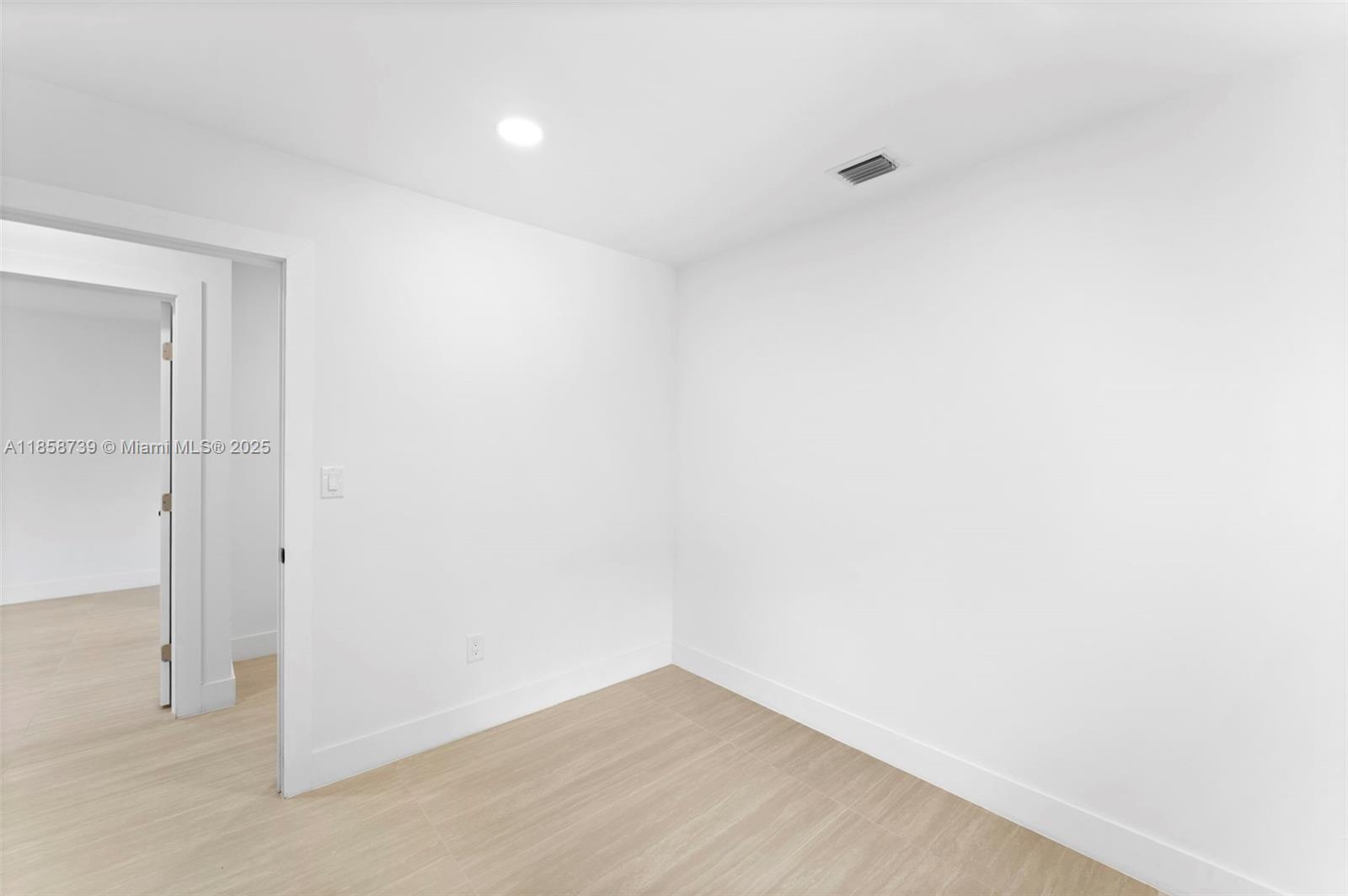 CAROL CITY 1 ST ADDN - Residential