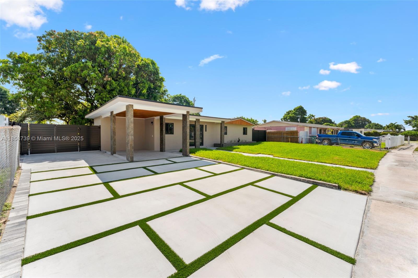 CAROL CITY 1 ST ADDN - Residential