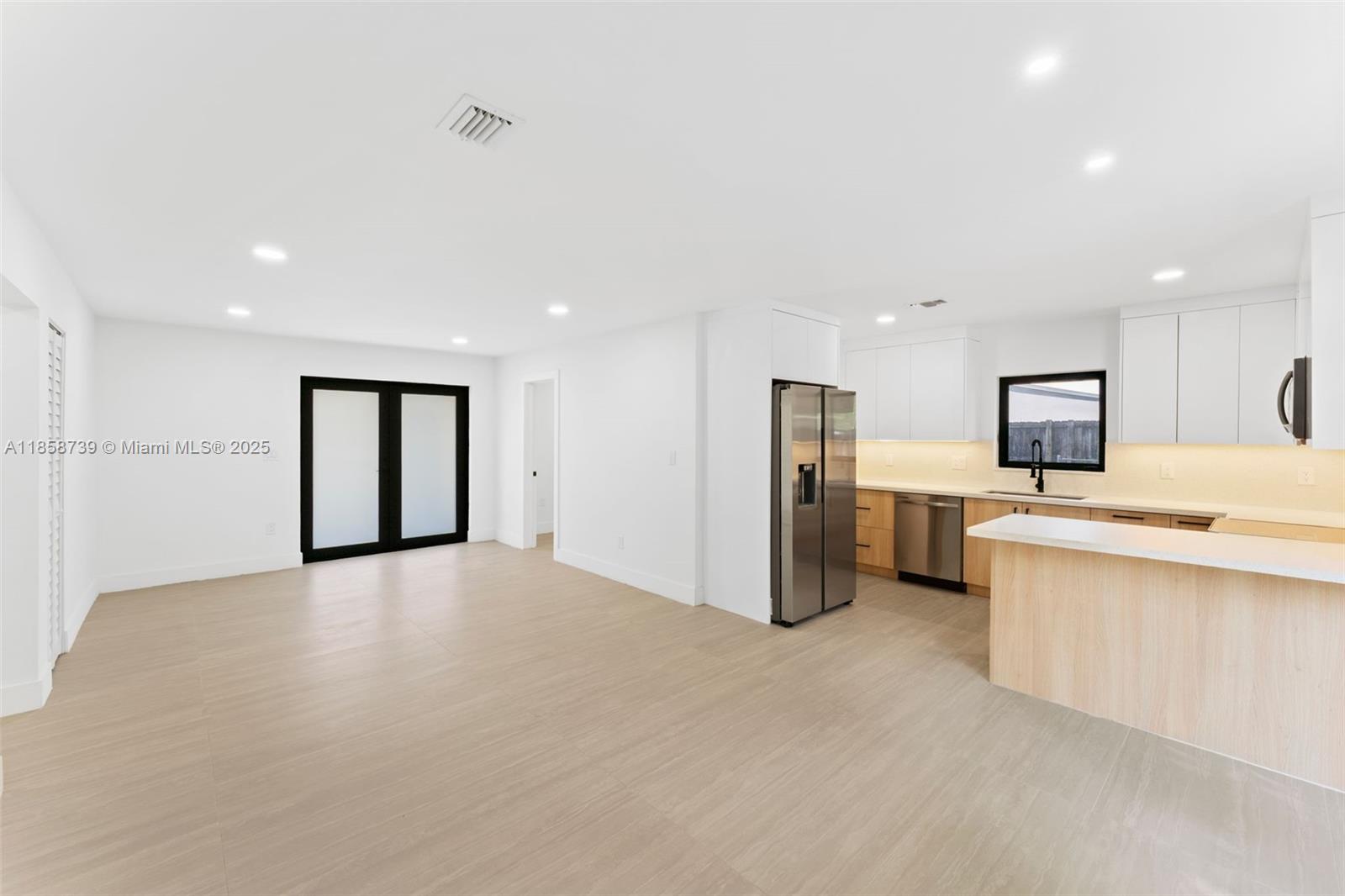 CAROL CITY 1 ST ADDN - Residential