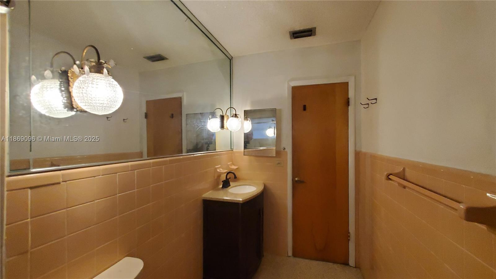 BOWMAN HEIGHTS - Residential