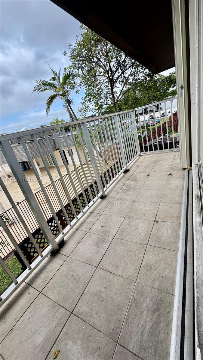 GALLOWOOD CONDO - Residential