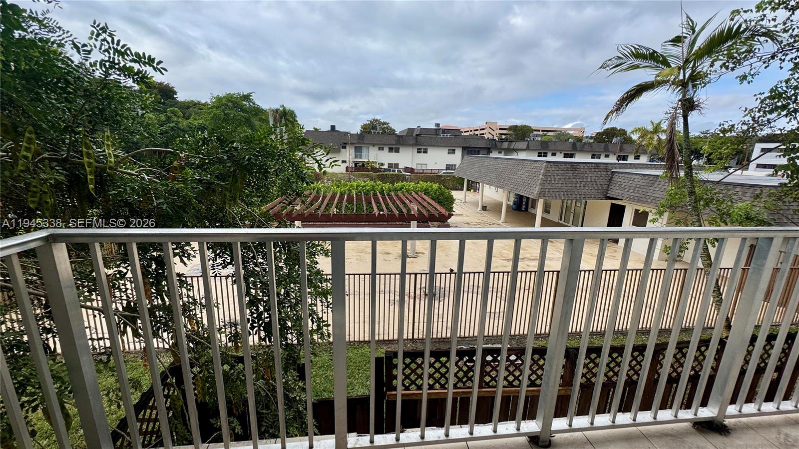 GALLOWOOD CONDO - Residential