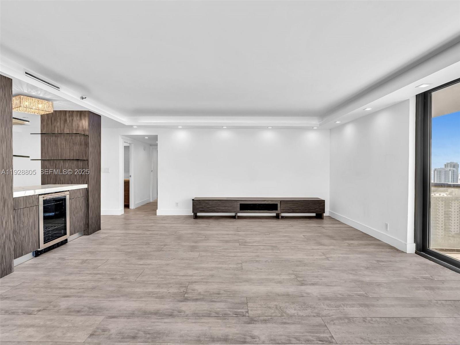 19667 Turnberry Way 27D