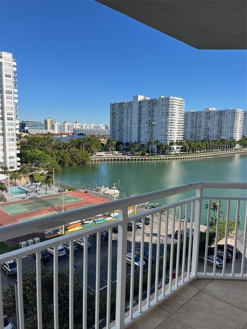 A home in Aventura