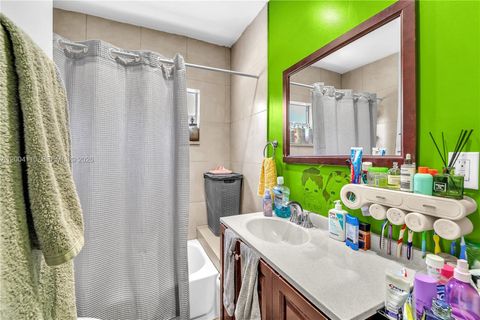 Tiny photo for 219 SW 6th Ave, Miami, FL 33130 (MLS # A12004110)