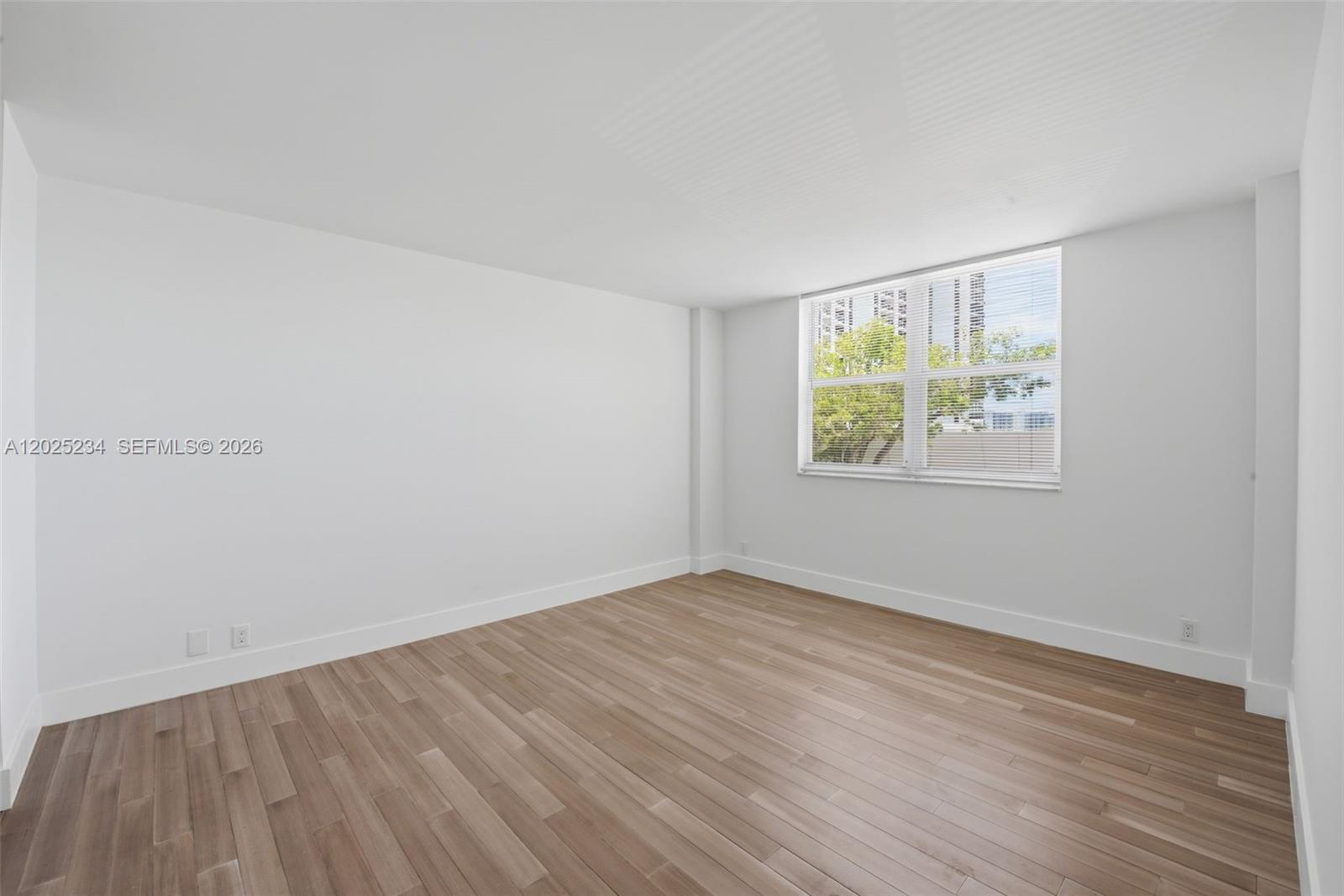 ISLAND TERRACE CONDO - Residential