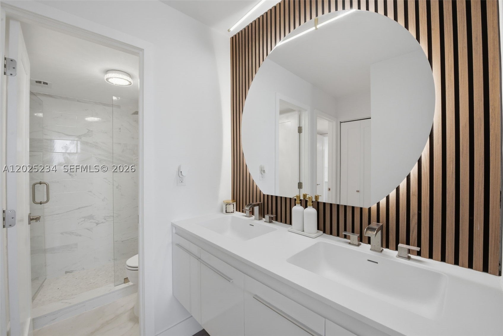 5 Island Ave 2F