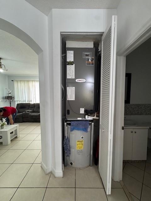 COURTS AT TUSCANY WEST - Residential