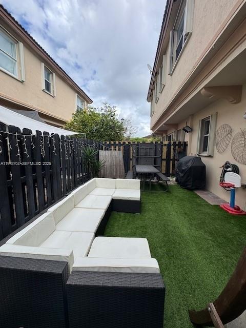 COURTS AT TUSCANY WEST - Residential