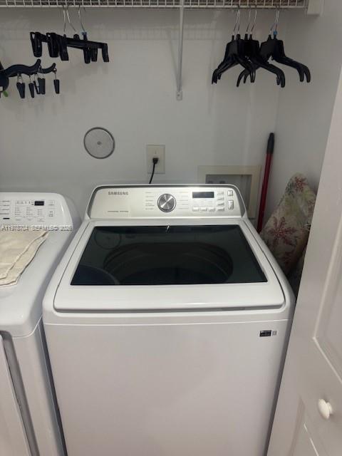 COURTS AT TUSCANY WEST - Residential