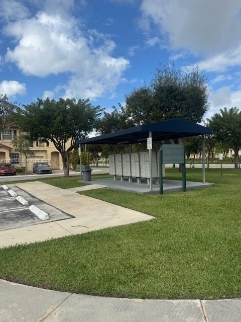 COURTS AT TUSCANY WEST - Residential