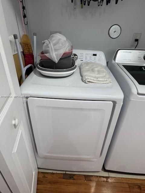 COURTS AT TUSCANY WEST - Residential