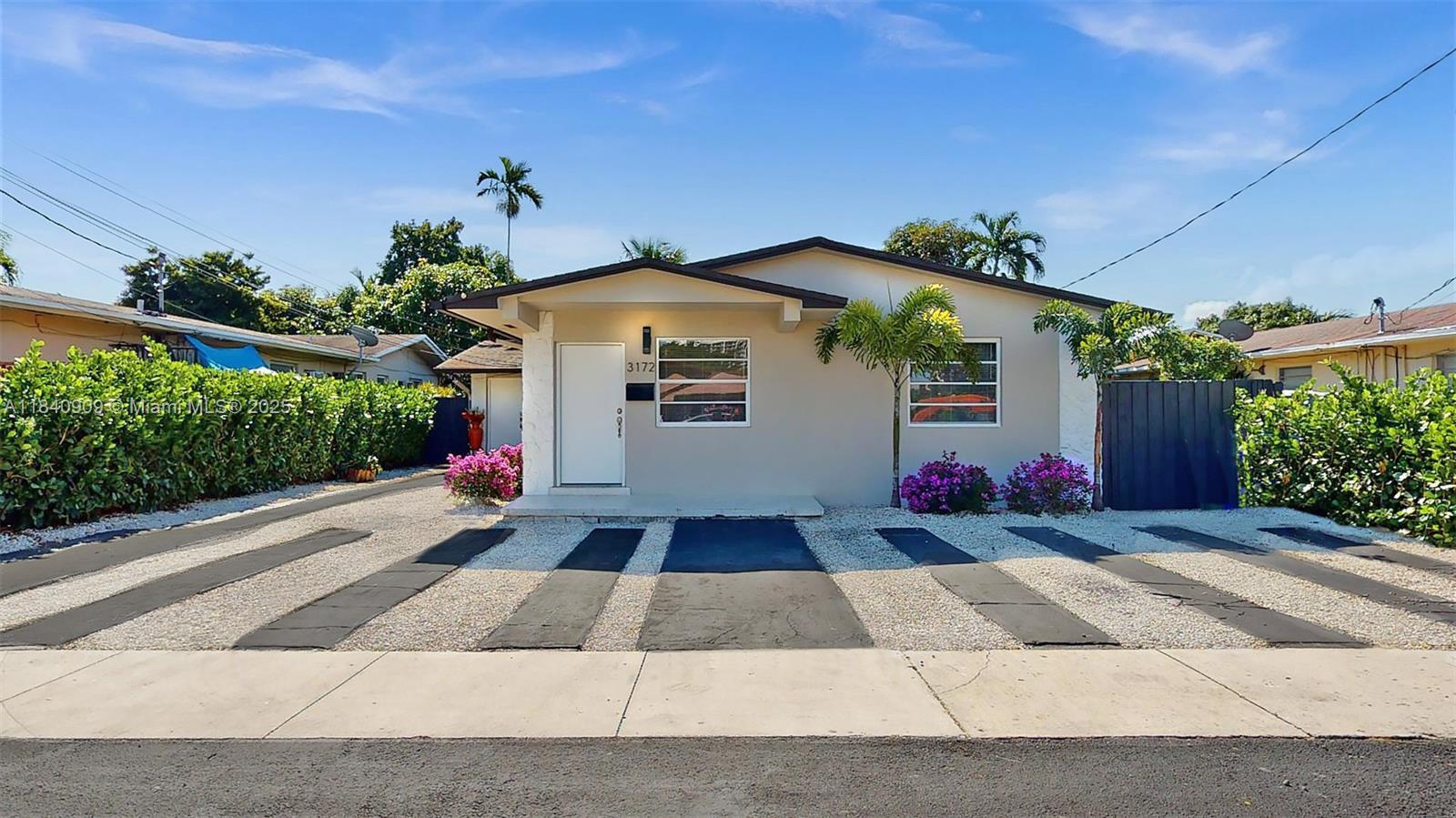 3170 SW 25th Ter 3172