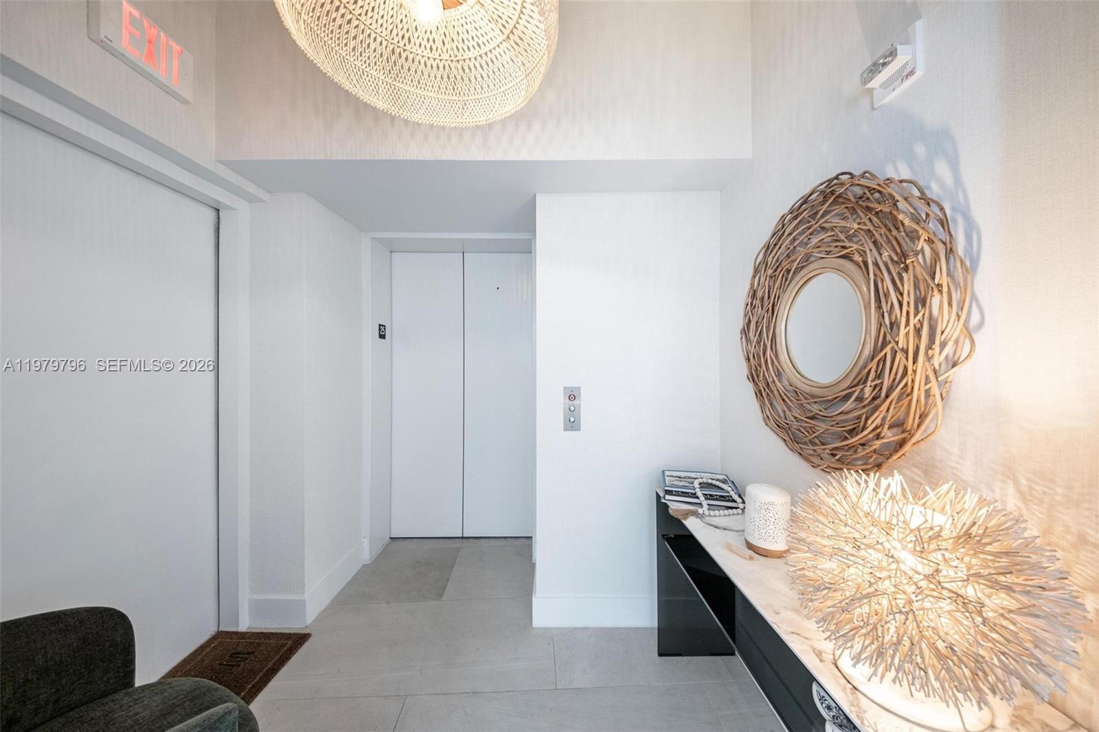 PARAMOUNT BAY CONDO - Residential