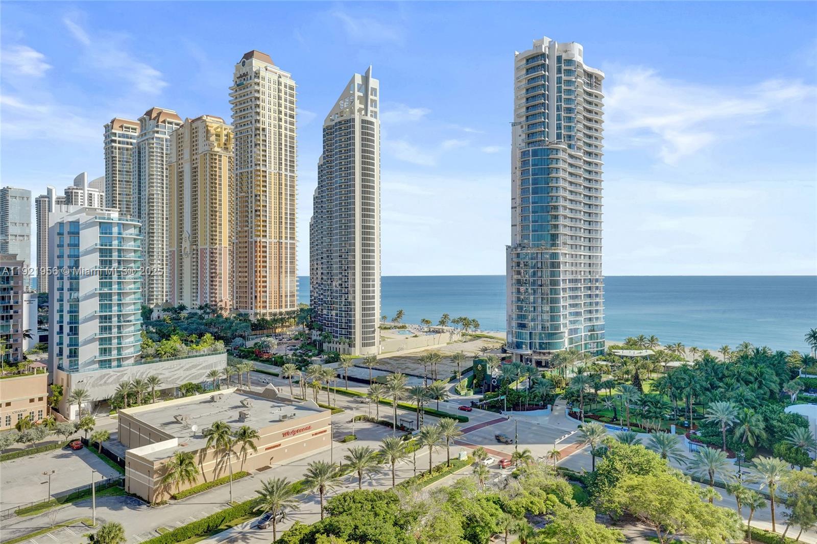 WINSTON TOWERS 600 CONDO - Residential