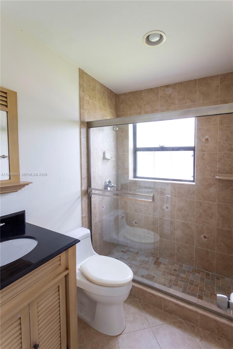 ROLLING GREEN RIDGE 1ST A - Residential Lease