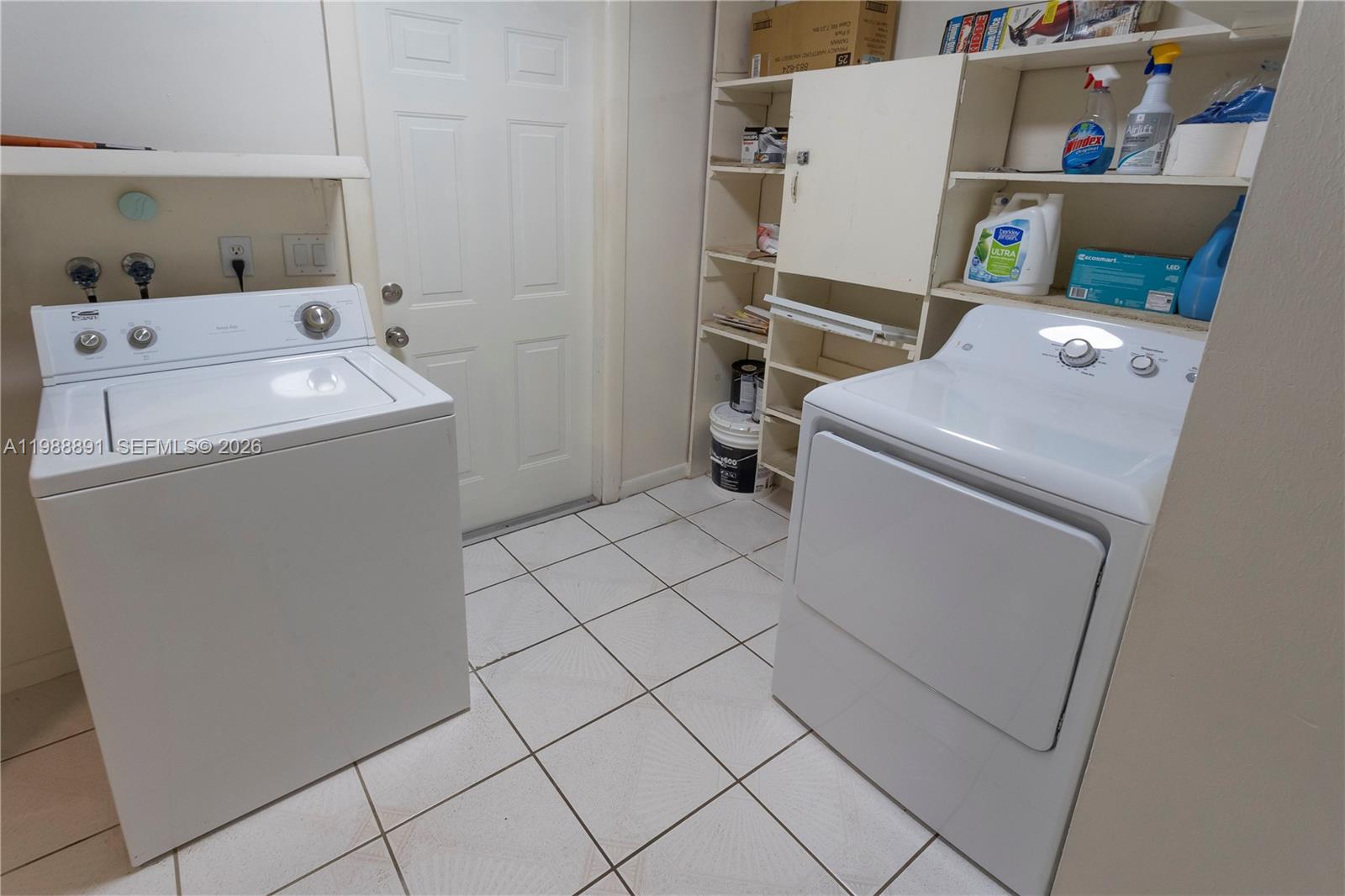 ROLLING GREEN RIDGE 1ST A - Residential Lease