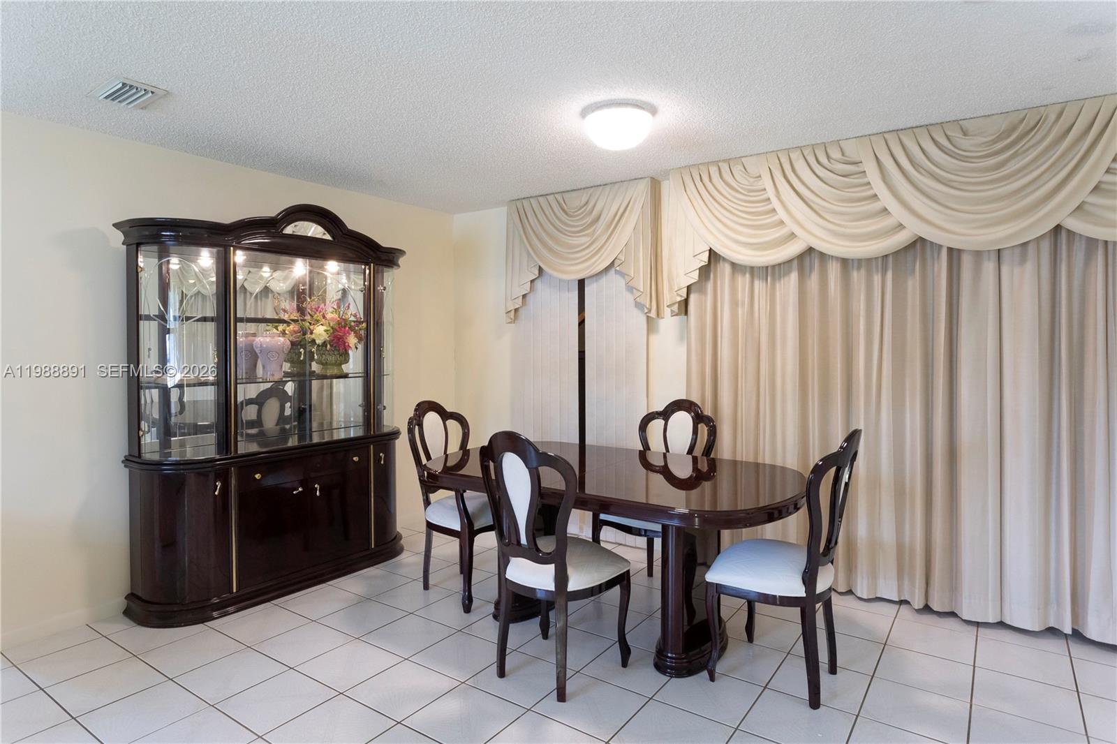 ROLLING GREEN RIDGE 1ST A - Residential Lease