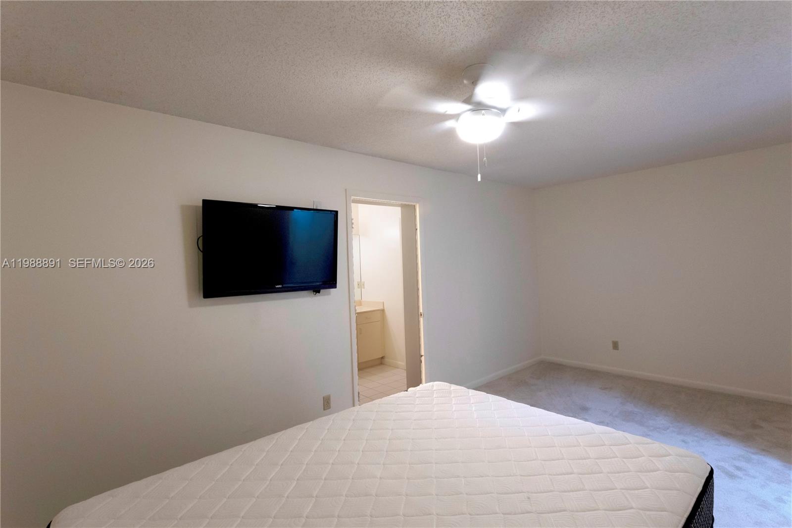 ROLLING GREEN RIDGE 1ST A - Residential Lease