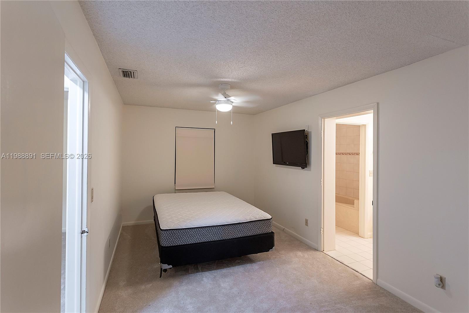 ROLLING GREEN RIDGE 1ST A - Residential Lease