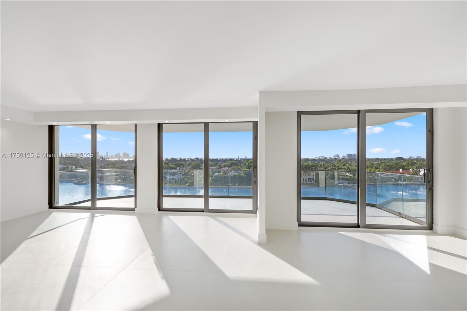 TOWERHOUSE CONDO - Residential