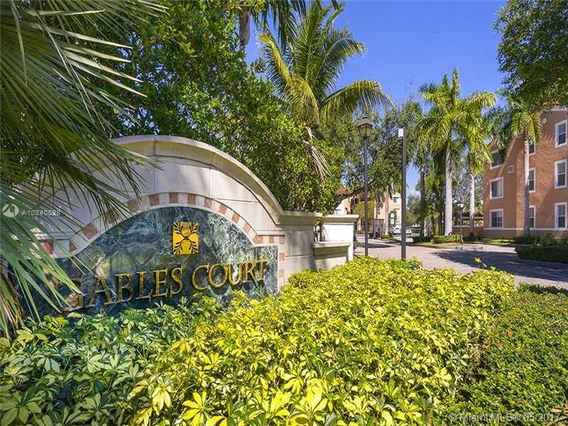 Amazing condos in great location, near University of Miami. Offers a split floor plan, open kitchen, laminated & tile floors throughout, washer and dryer inside unit. Gated Community with controlled access, Clubhouse with many amenities such as, full gym, conference room with computers, grand library, restrooms, pool table, indoor racquetball court, kids play room, gazebo, pool, and much more. No pets allowed. Walk to adjacent shopping center.