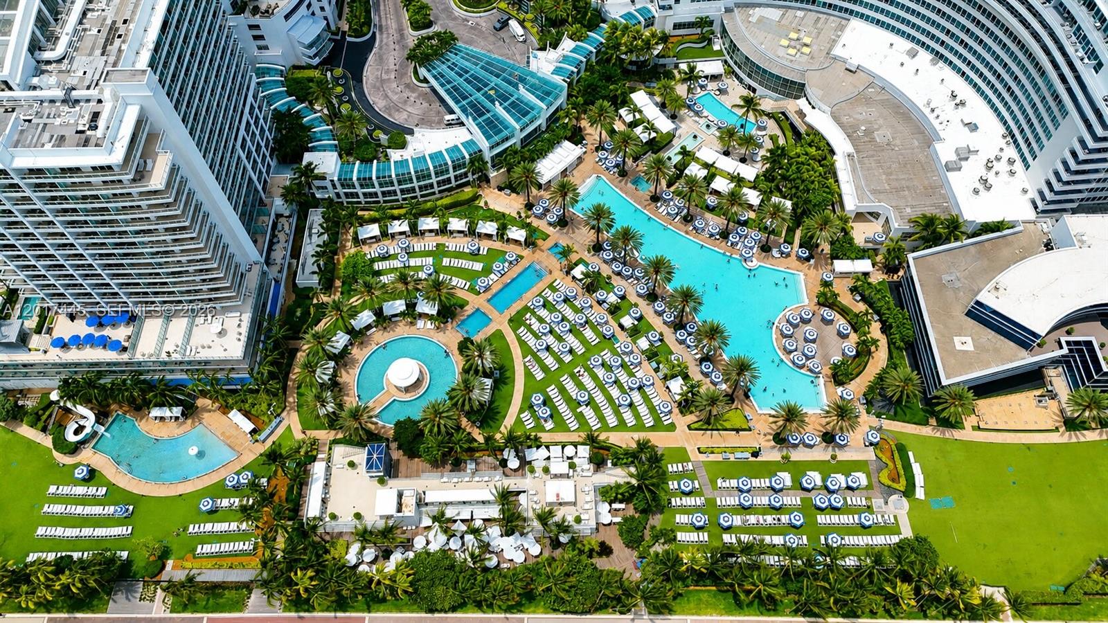 FONTAINEBLEAU III OCEAN C - Residential