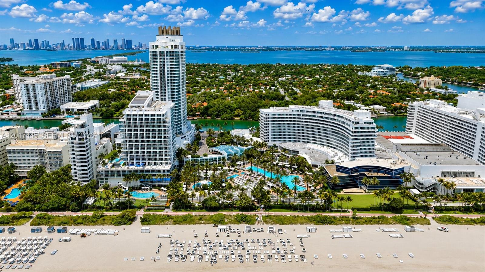 FONTAINEBLEAU III OCEAN C - Residential