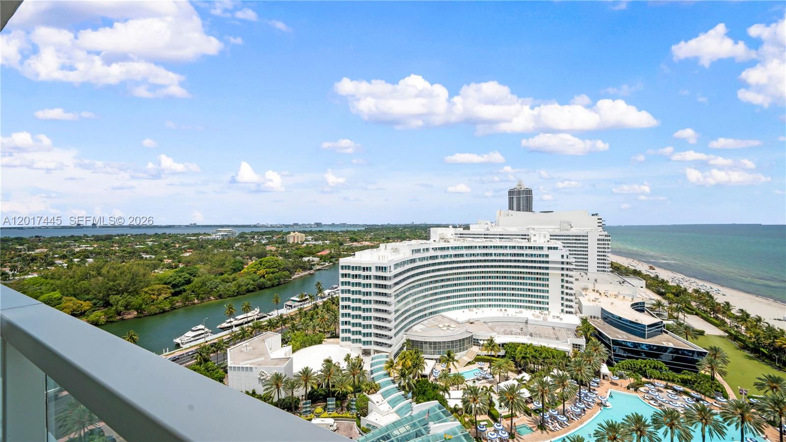 FONTAINEBLEAU III OCEAN C - Residential