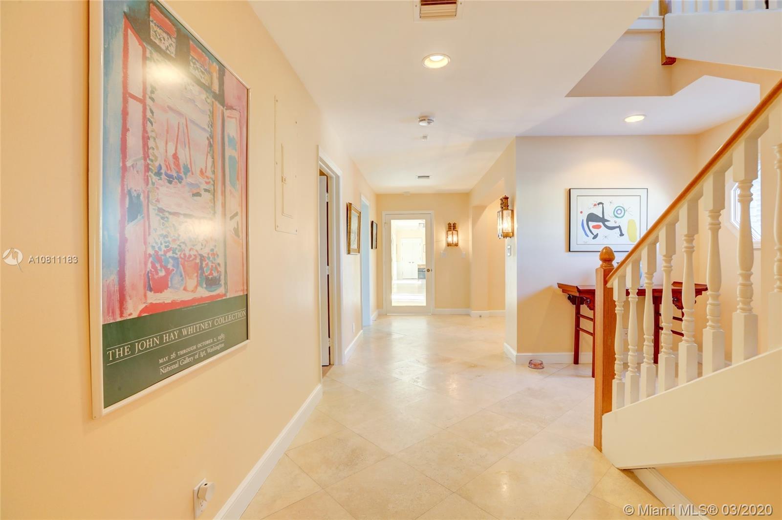 Bay Colony - Residential