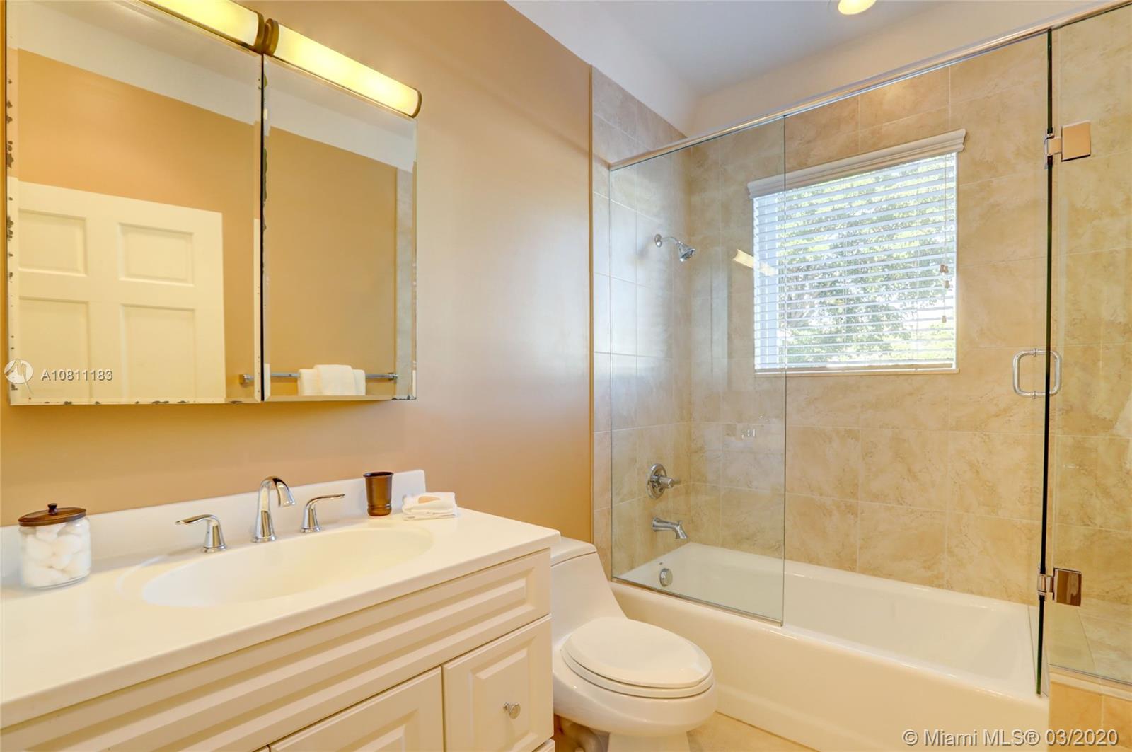 Bay Colony - Residential