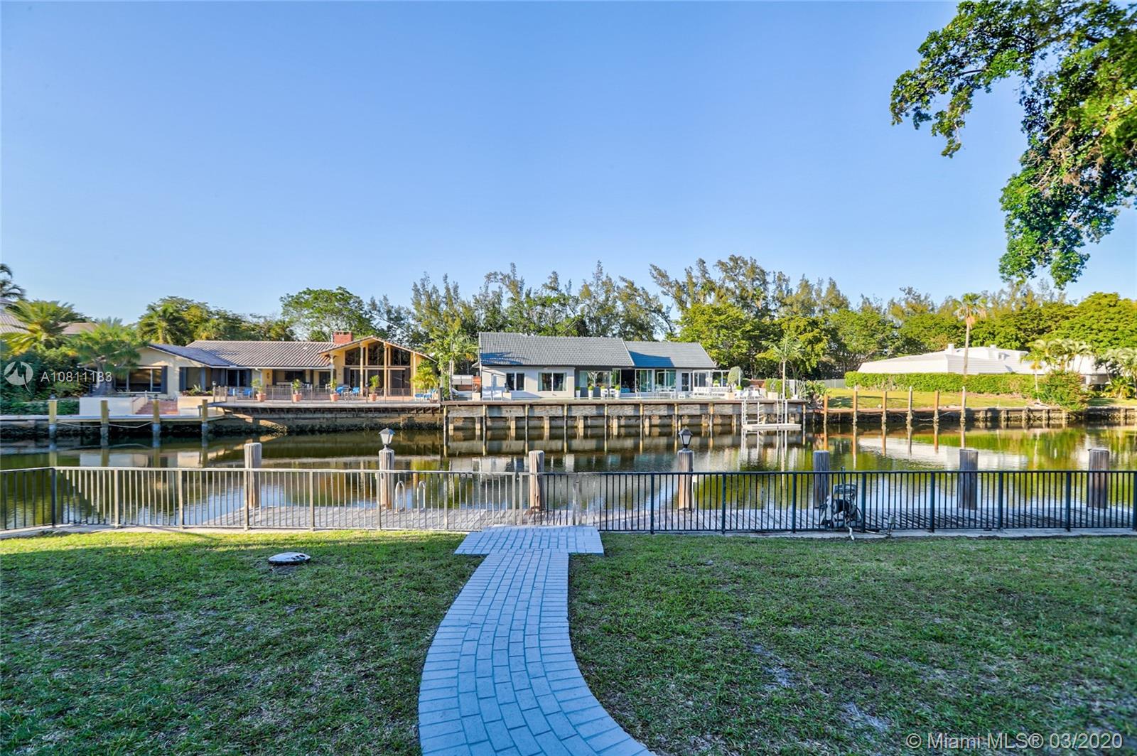 Bay Colony - Residential