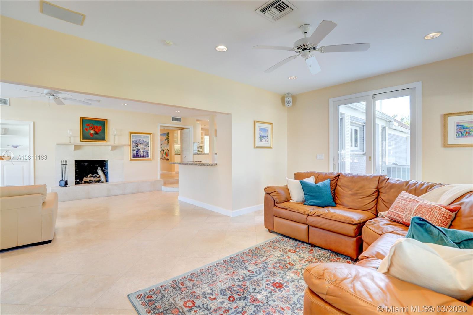 Bay Colony - Residential