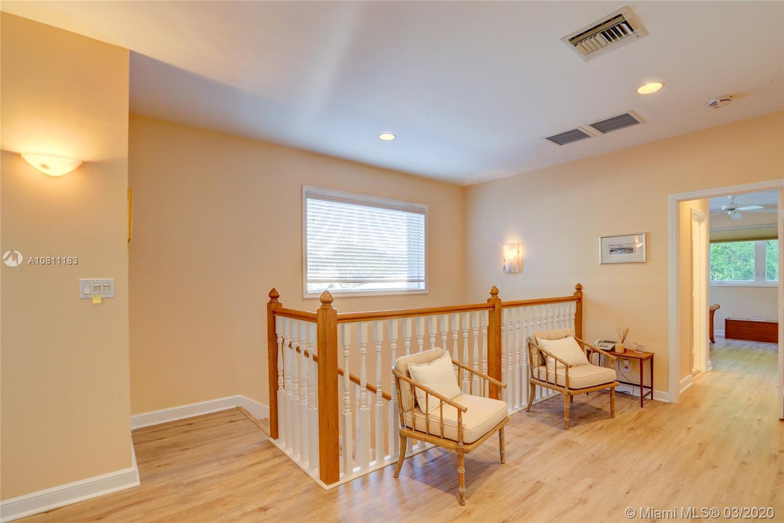 Bay Colony - Residential