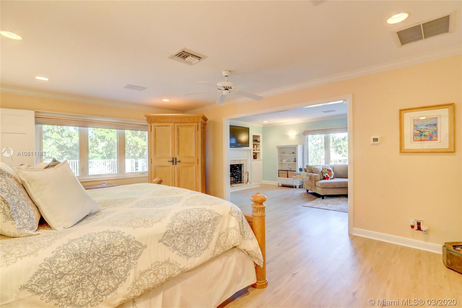 Bay Colony - Residential