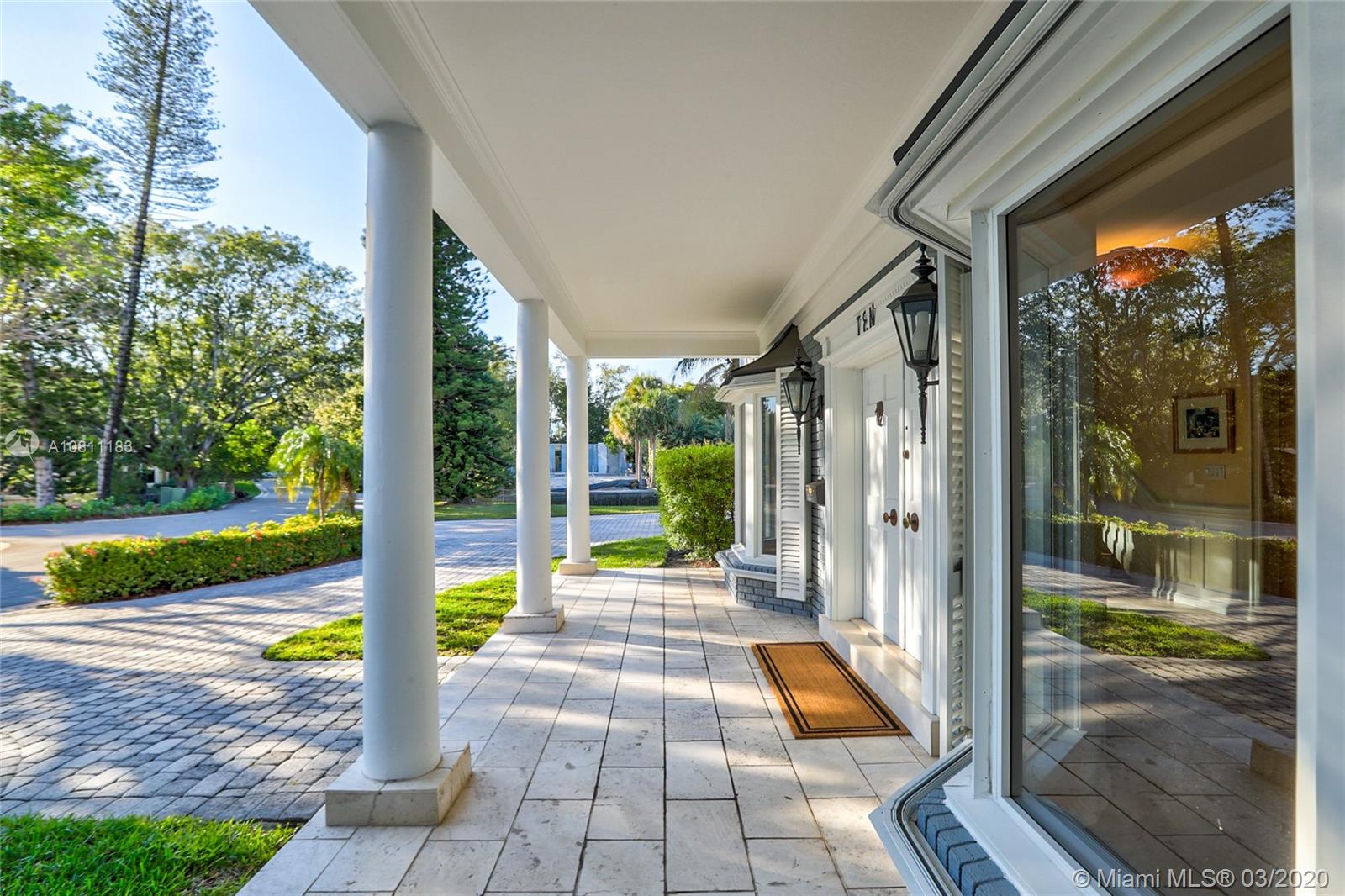 Bay Colony - Residential