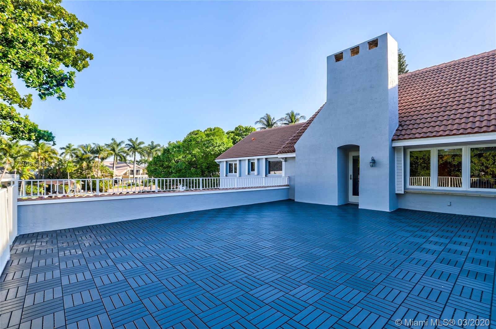 Bay Colony - Residential