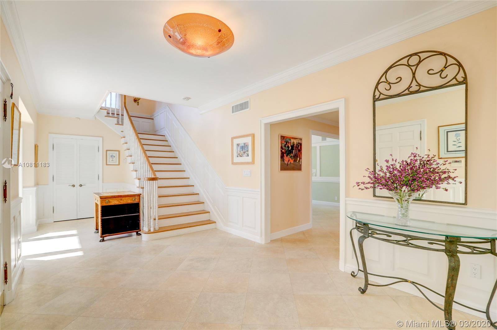 Bay Colony - Residential