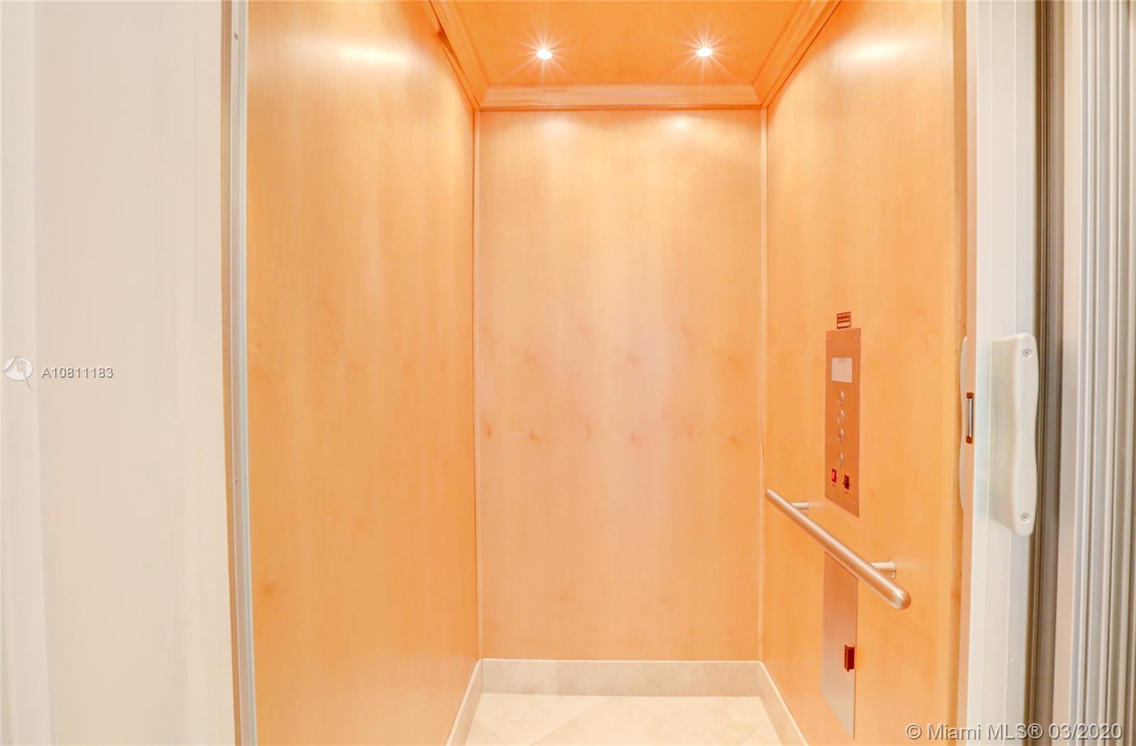 Bay Colony - Residential