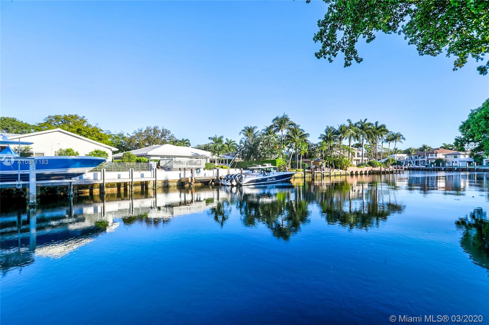 Bay Colony - Residential