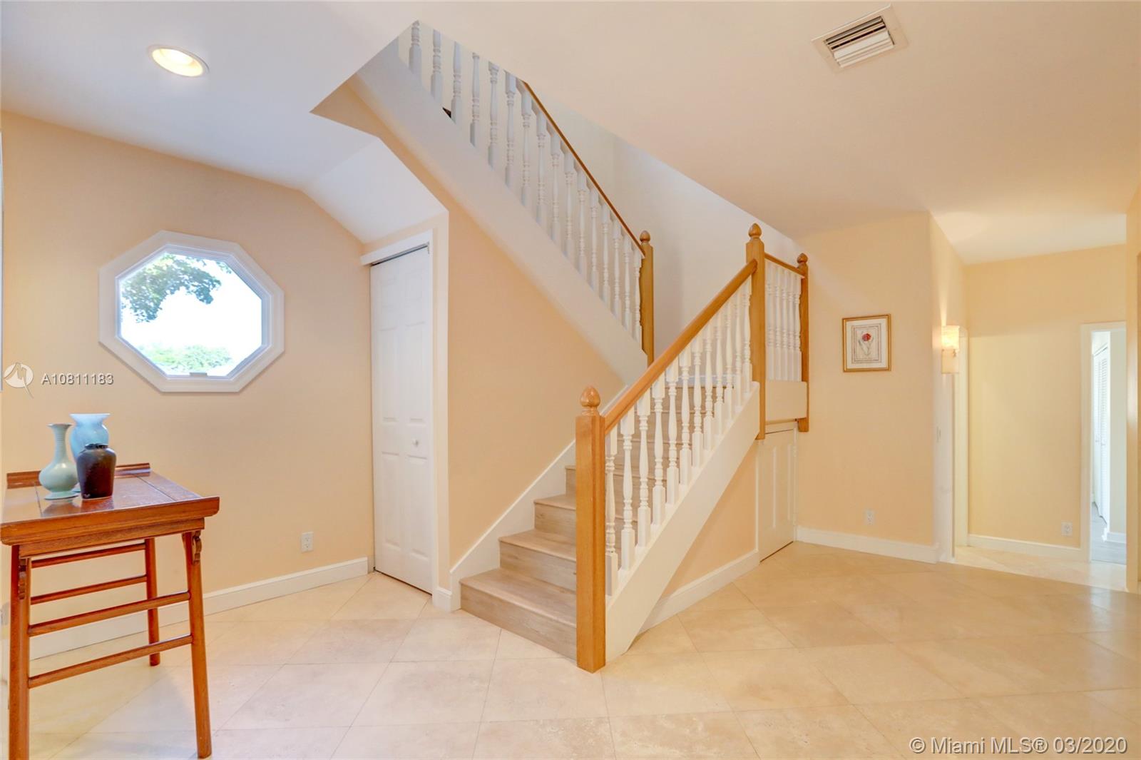 Bay Colony - Residential