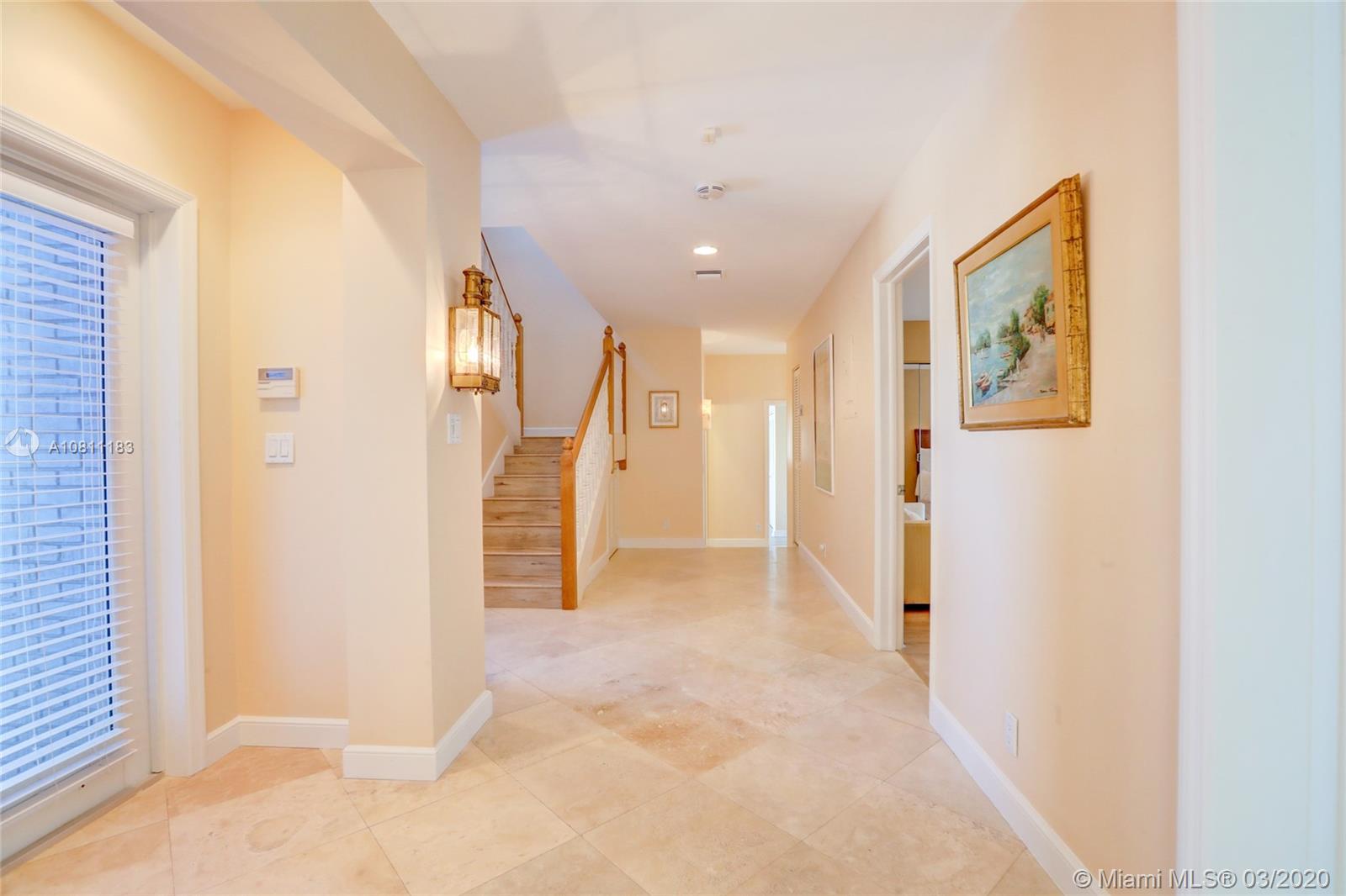 Bay Colony - Residential