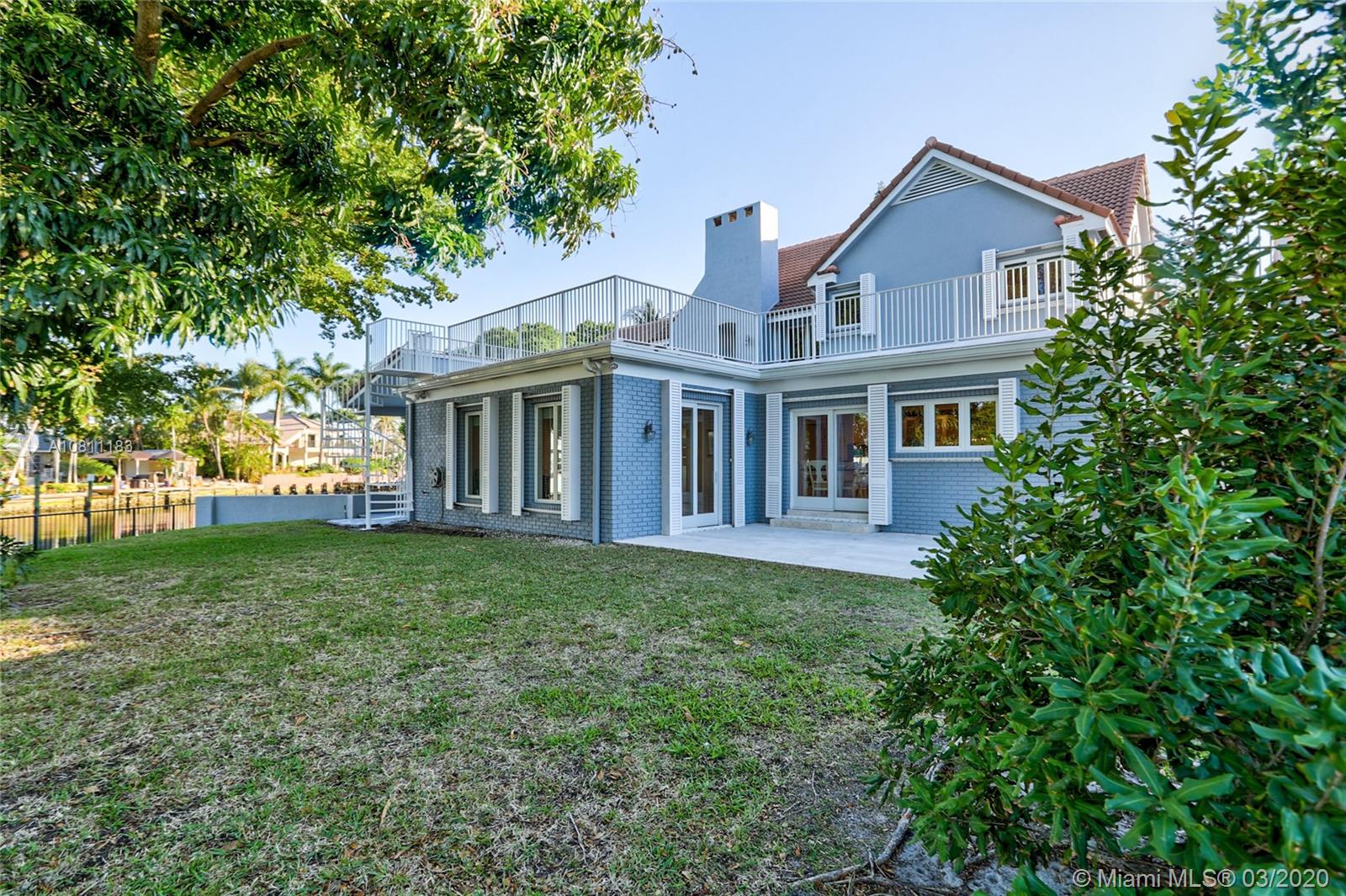 Bay Colony - Residential