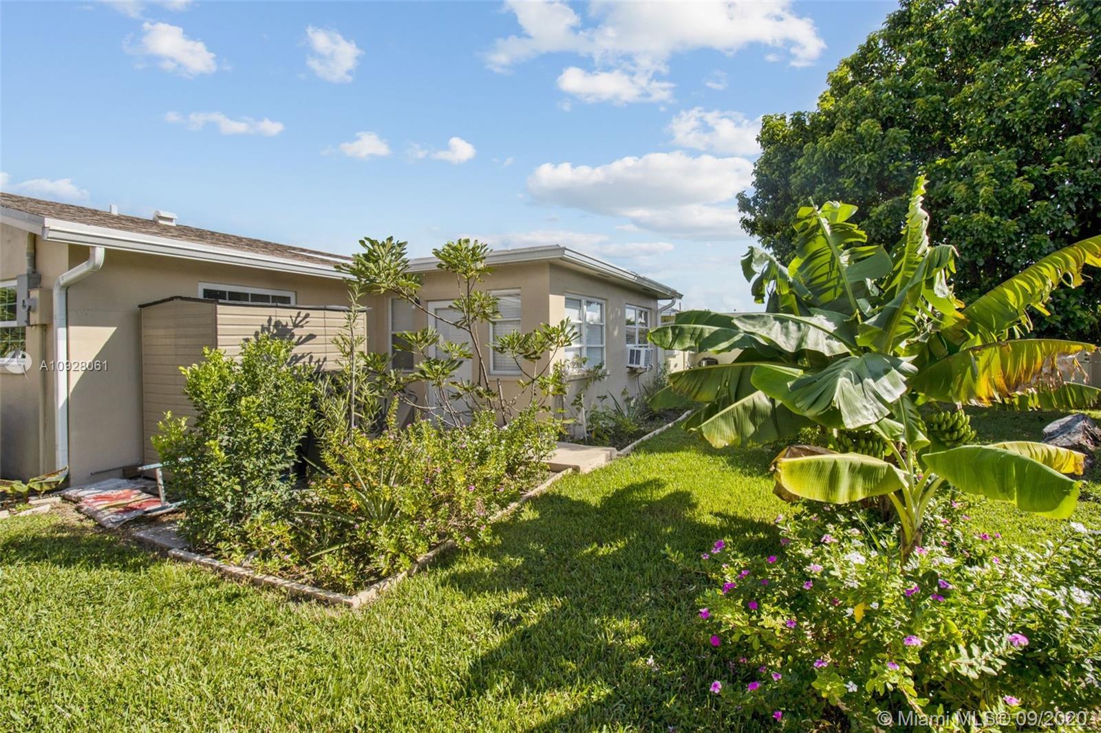 MAINLANDS OF TAMARAC LAKE - Residential