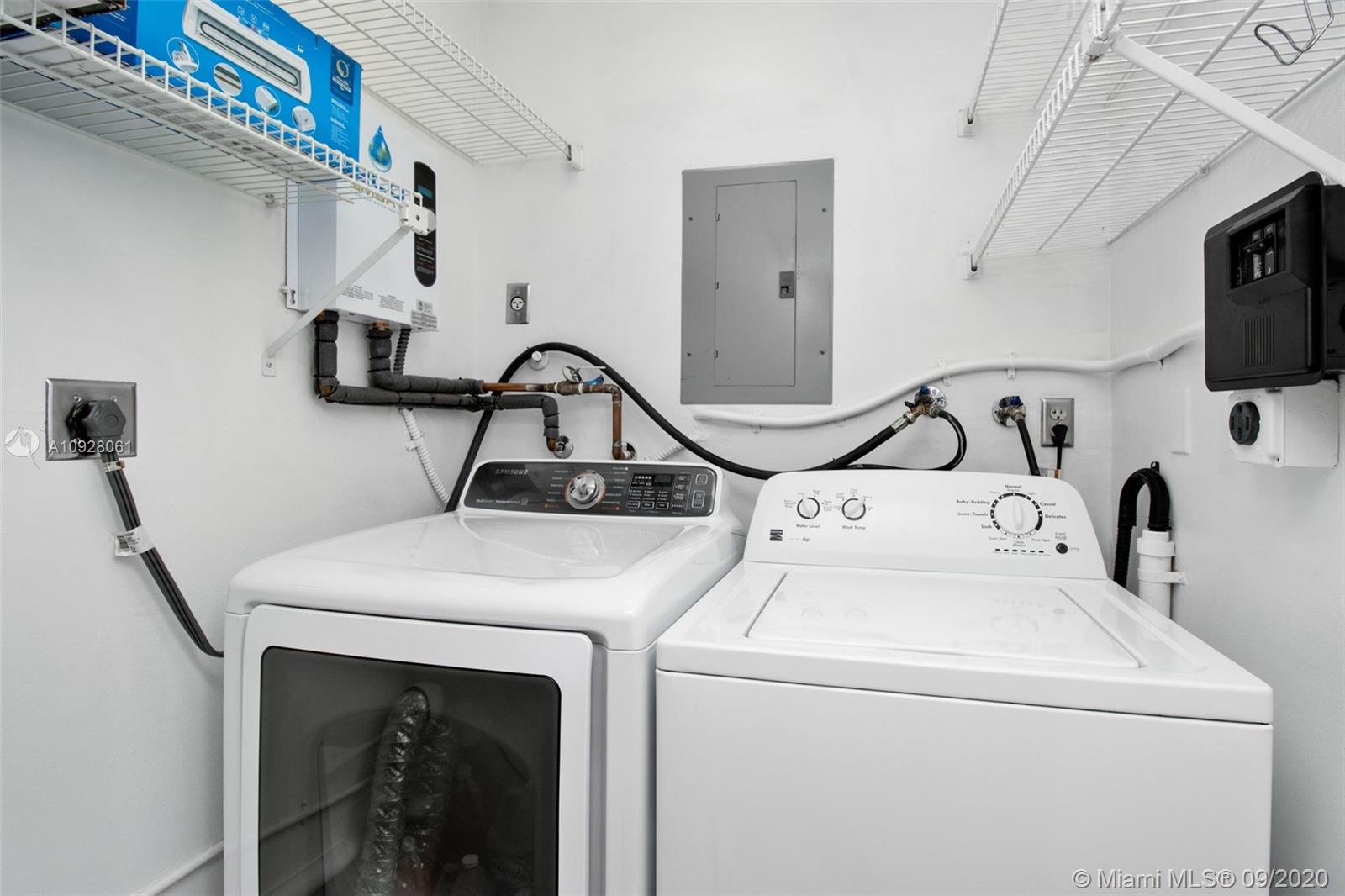 MAINLANDS OF TAMARAC LAKE - Residential