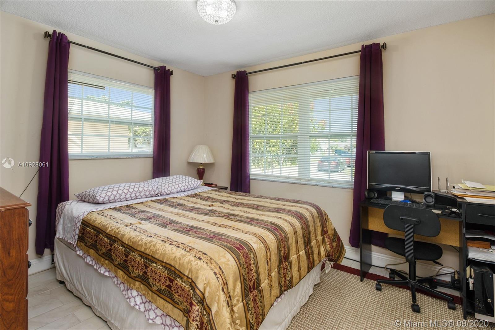 MAINLANDS OF TAMARAC LAKE - Residential