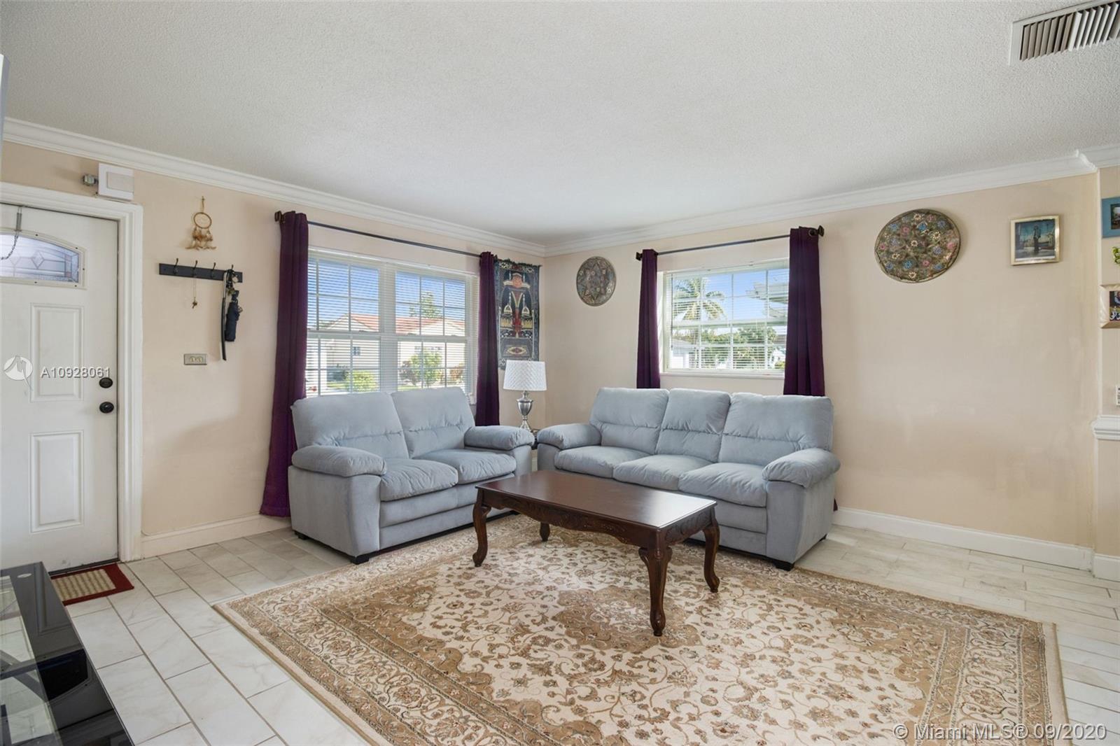 MAINLANDS OF TAMARAC LAKE - Residential