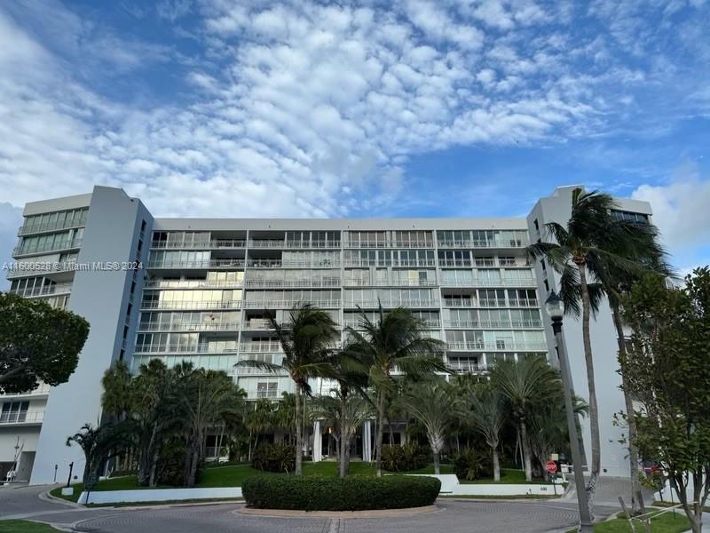 MAR-AZUL CONDO - Residential